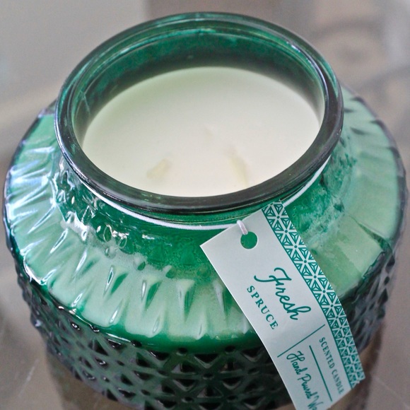 FRESH SPRUCE CANDLE DW HOME RICHLY SCENTED NEW - Picture 2 of 4